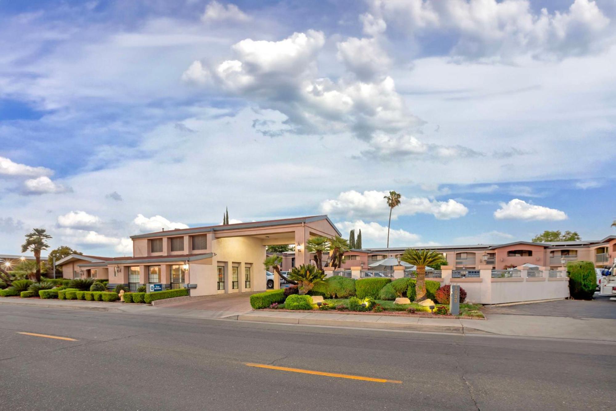 Best Western Inn Merced Exterior photo